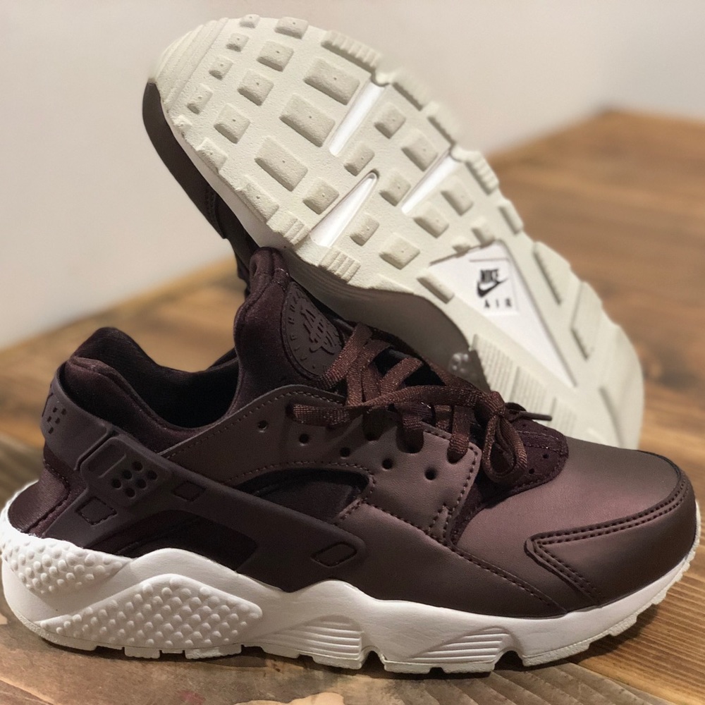 Nike Air Huarache Premium TXT 6.5 7.5 AA0523-202